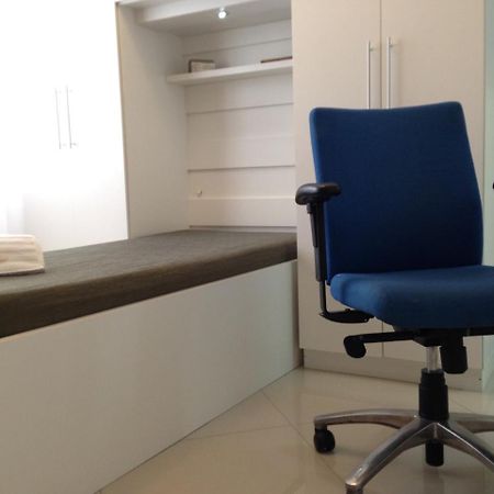 Suites E Quartos Na Avenida Carlos Gomes Porto Alegre Eksteriør billede