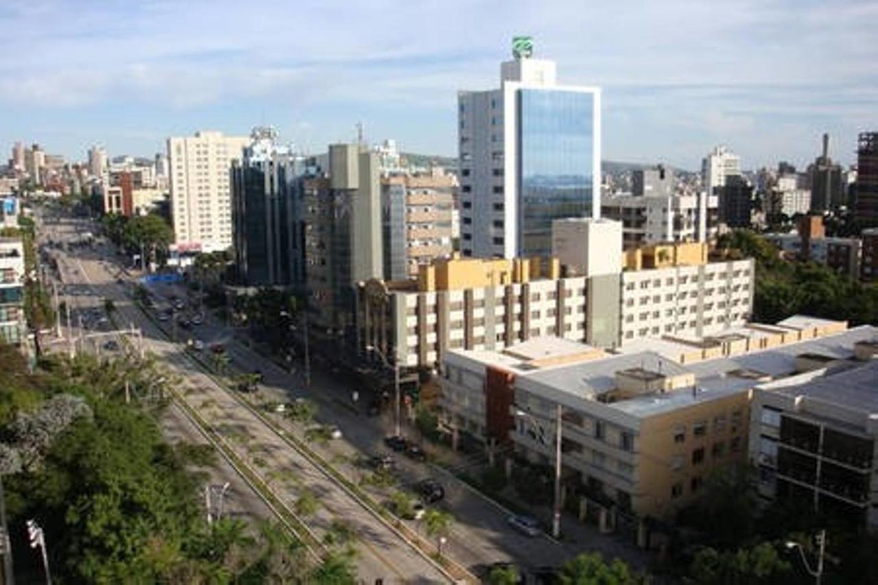 Suites E Quartos Na Avenida Carlos Gomes Porto Alegre Eksteriør billede